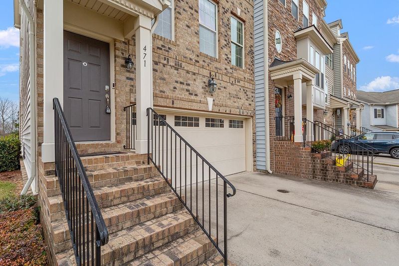 471 Panorama Park Pl, Cary, NC 27519
