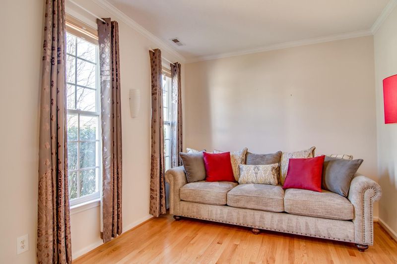 4710 Alderbrook Ln, Durham, NC 27713