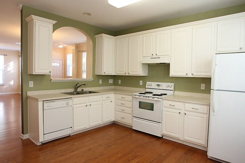 4711 Black Mountain Pa, Raleigh, NC 27612