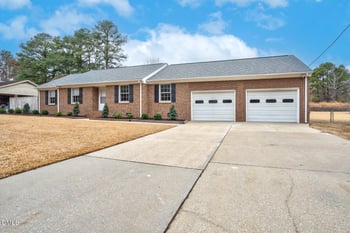 4712 Crest Rd, Wilson, NC 27893