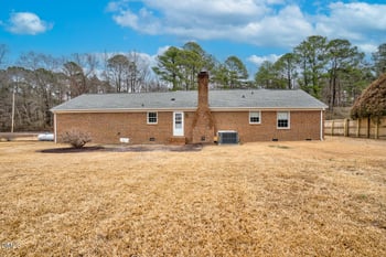 4712 Crest Rd, Wilson, NC 27893