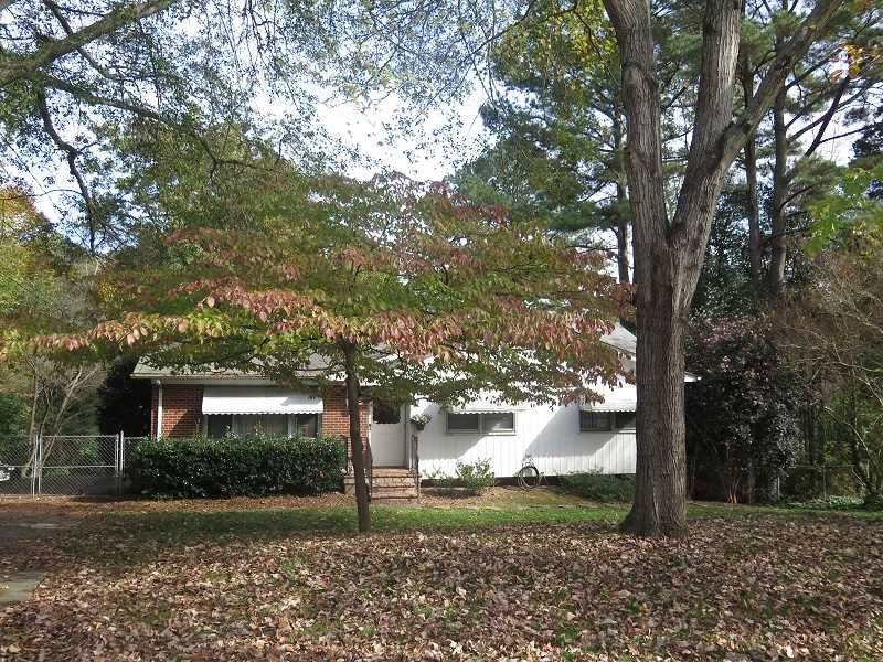 4712 Lakemont Dr, Raleigh, NC 27609