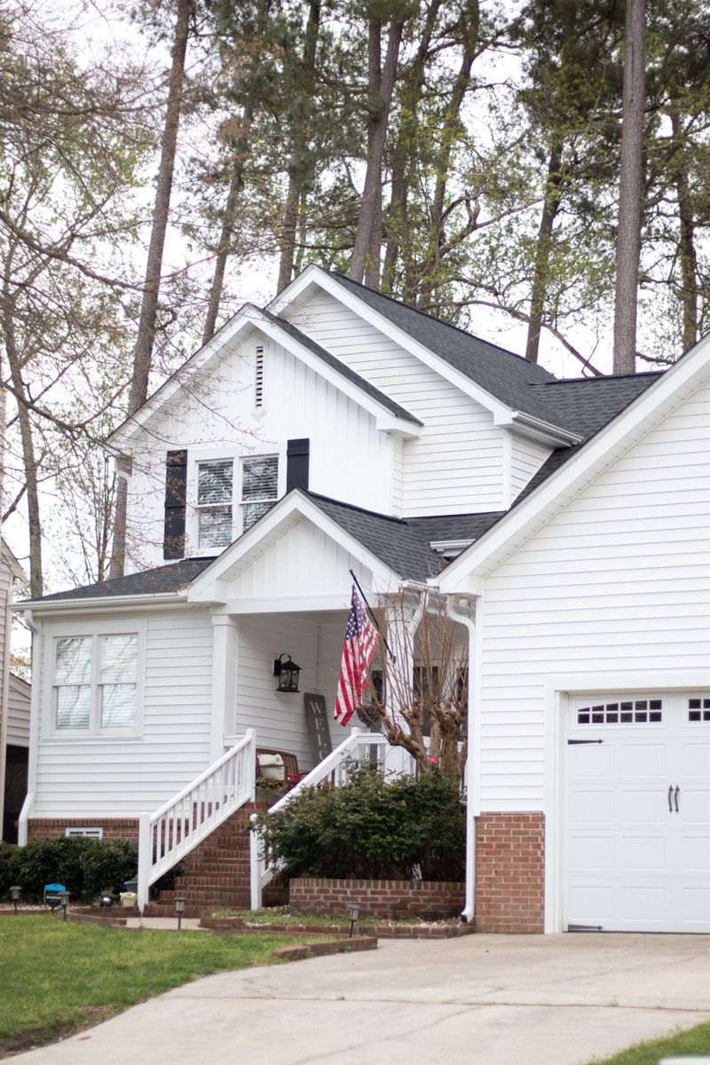 4712 Royal Troon Dr, Raleigh, NC 27604