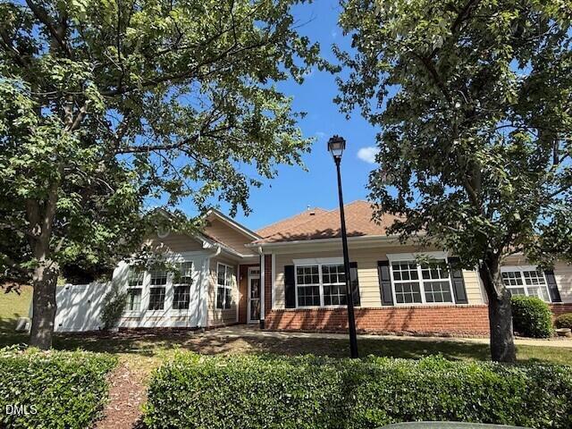 4713 Ivy Crest Ct, Raleigh, NC 27604