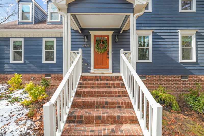 4714 Highgate Dr, Durham, NC 27713