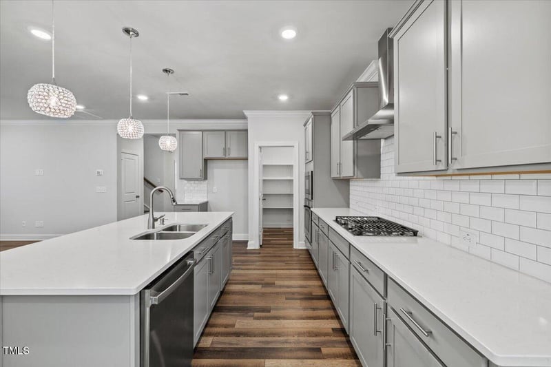 4716 Crescent Square St #1314, Raleigh, NC 27616