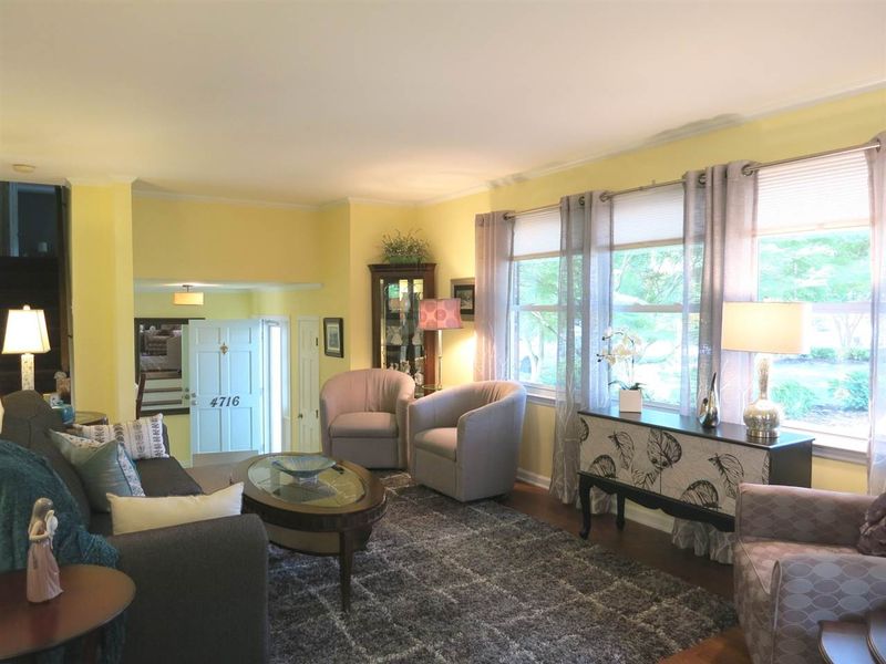 4716 Hiddenbrook Dr, Raleigh, NC 27609