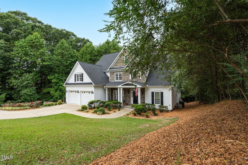 4716 Shady Greens Dr, Fuquay Varina, NC 27526