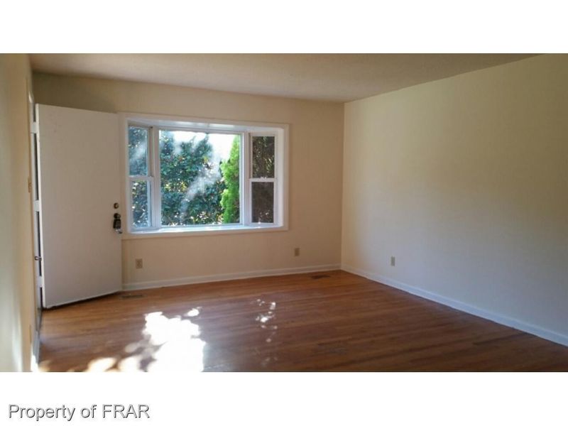 4716 Watauga Rd, Fayetteville, NC 28304