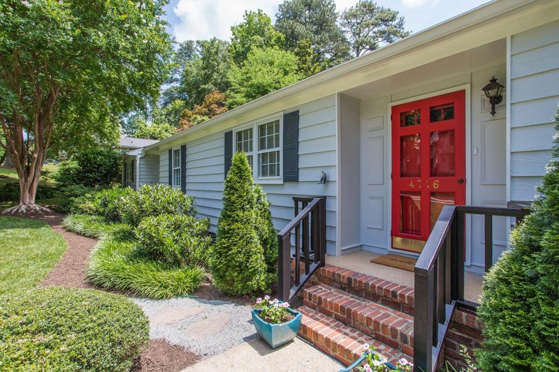 4716 Yadkin Dr, Raleigh, NC 27609