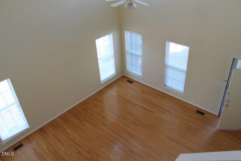 4717 Delta Lake Dr, Raleigh, NC 27612