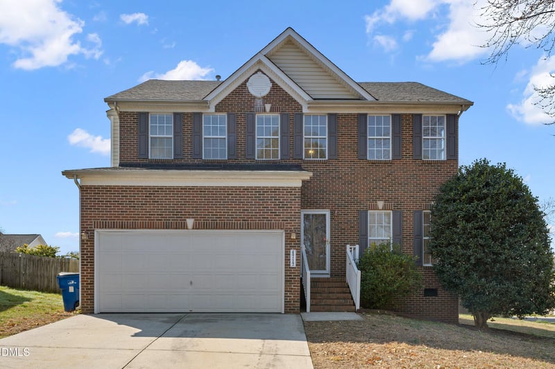 4717 Delta Lake Dr, Raleigh, NC 27612