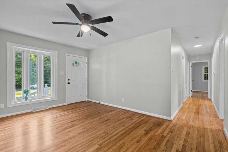 4717 Riverside Dr, Durham, NC 27704