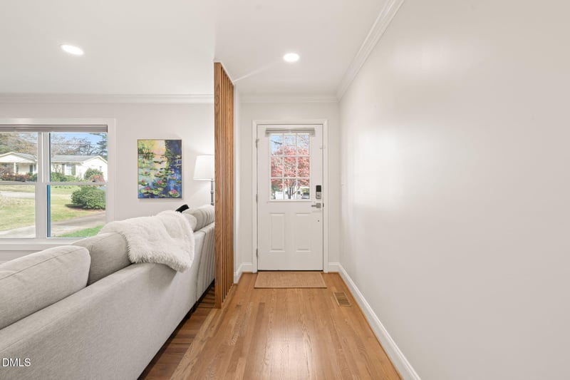 4717 Stonehill Dr, Raleigh, NC 27609