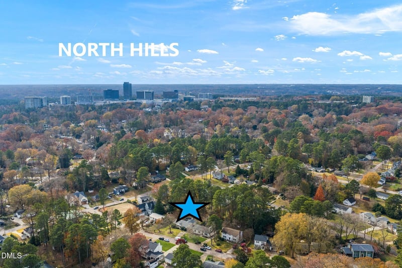 4717 Stonehill Dr, Raleigh, NC 27609