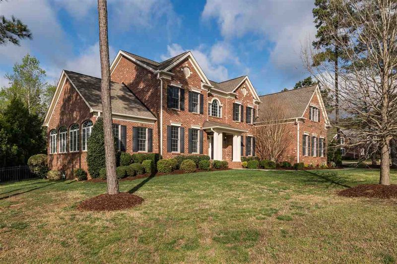 4717 Wooded Ridge Rd, Raleigh, NC 27606