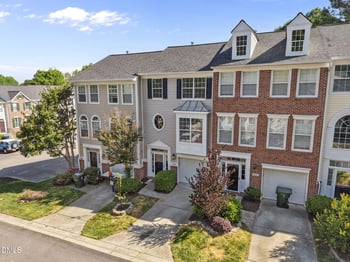 4718 Longhill Ln, Raleigh, NC 27612