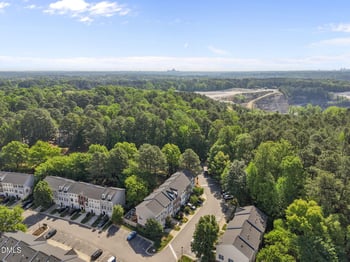 4718 Longhill Ln, Raleigh, NC 27612