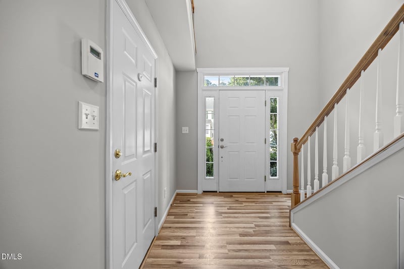 4718 Longhill Ln, Raleigh, NC 27612