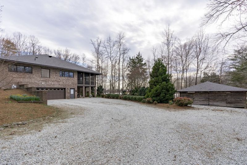4718 Old Lake Trl, Hillsborough, NC 27278