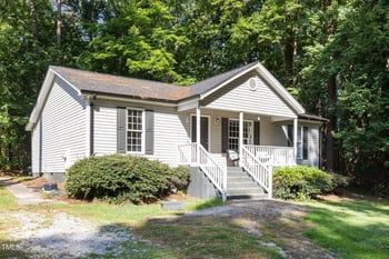 472 Shawnee Dr, Louisburg, NC 27549