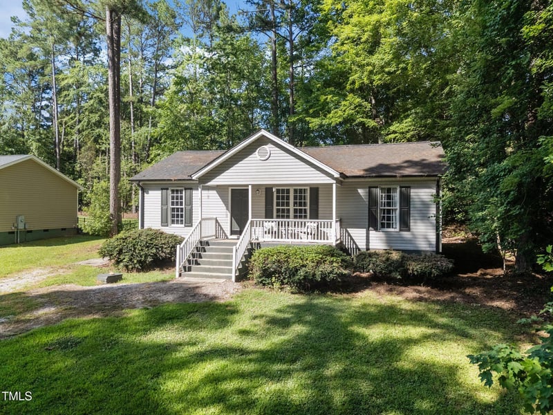 472 Shawnee Dr, Louisburg, NC 27549