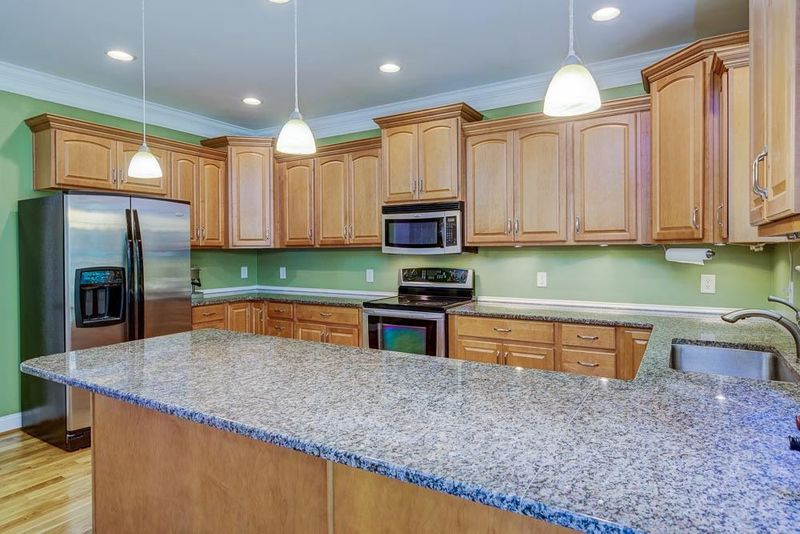 472 W Smith Rd, Pittsboro, NC 27312
