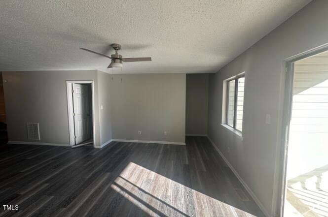 4720 Walden Pond Dr, Raleigh, NC 27604