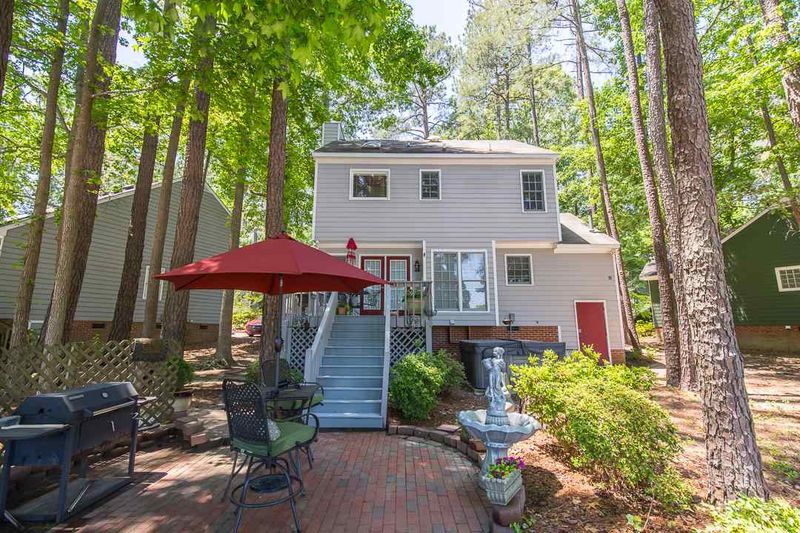 4720 Worthington Dr, Raleigh, NC 27604