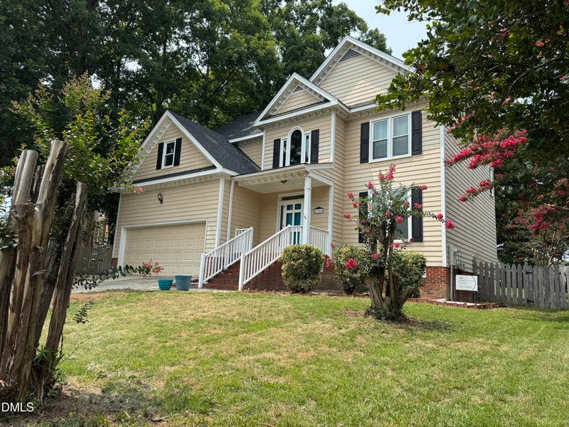 4721 Grand Cypress Ct, Raleigh, NC 27604