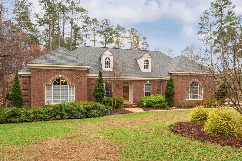 4721 Highview Ct, Raleigh, NC 27613