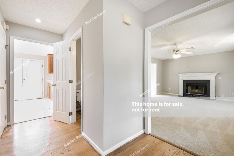 4721 Meadow Lake Dr, Apex, NC 27539