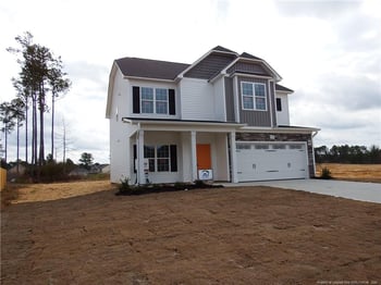 4721 Scenic Pines Dr, Hope Mills, NC 28348