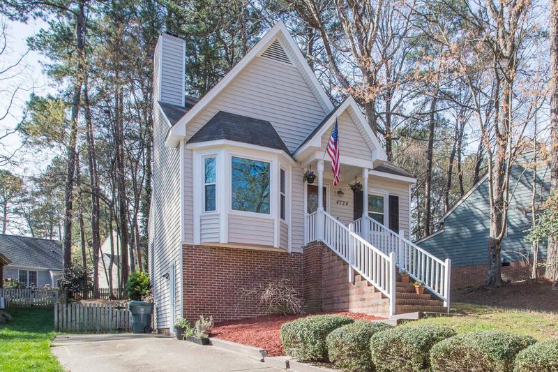 4724 Worchester Pl, Raleigh, NC 27604
