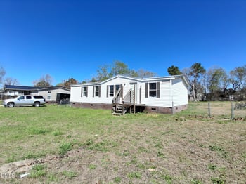 4725 Desert Ridge Rd, Parkton, NC 28371