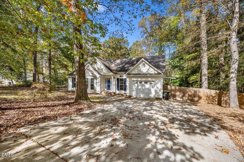 4725 Hidden Hollow Ln, Knightdale, NC 27545