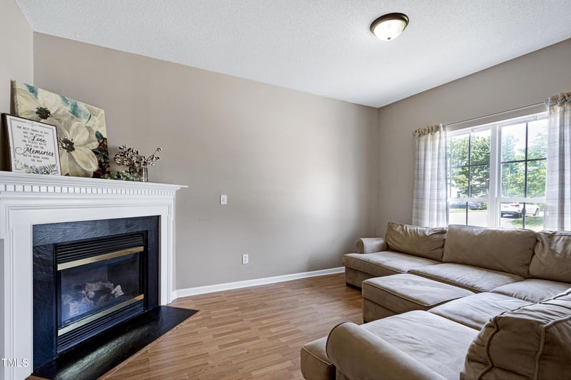 4725 Parr Vista Ct, Raleigh, NC 27612