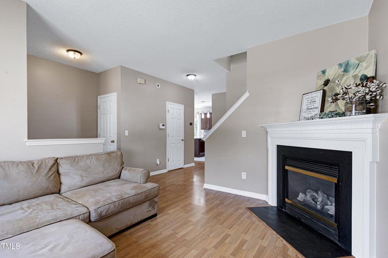 4725 Parr Vista Ct, Raleigh, NC 27612