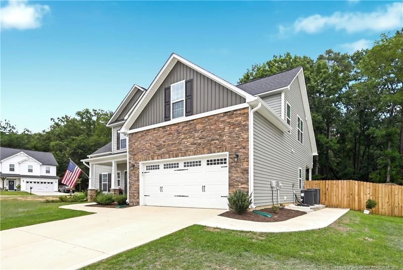 4726 Silver Maple Dr, Fayetteville, NC 28314