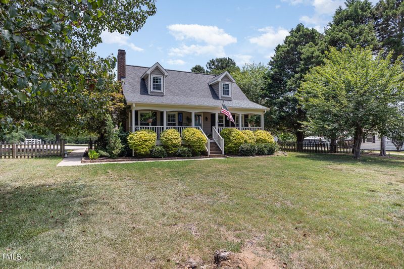 4728 Cedarfield Dr, Raleigh, NC 27606