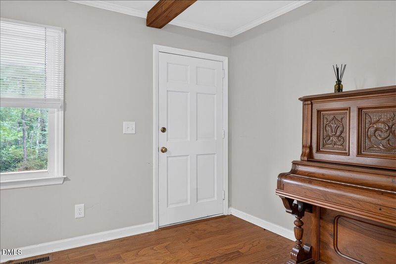 4728 Forestville Rd, Raleigh, NC 27616