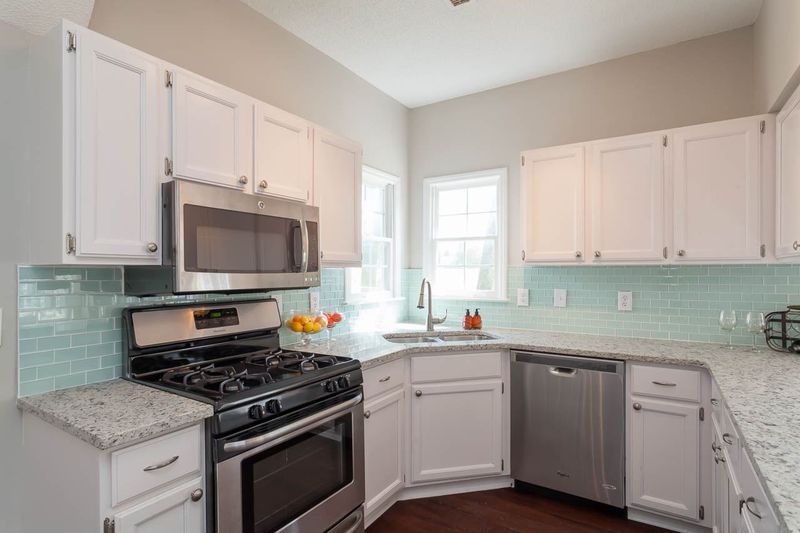 4728 River Creek Rn, Raleigh, NC 27604
