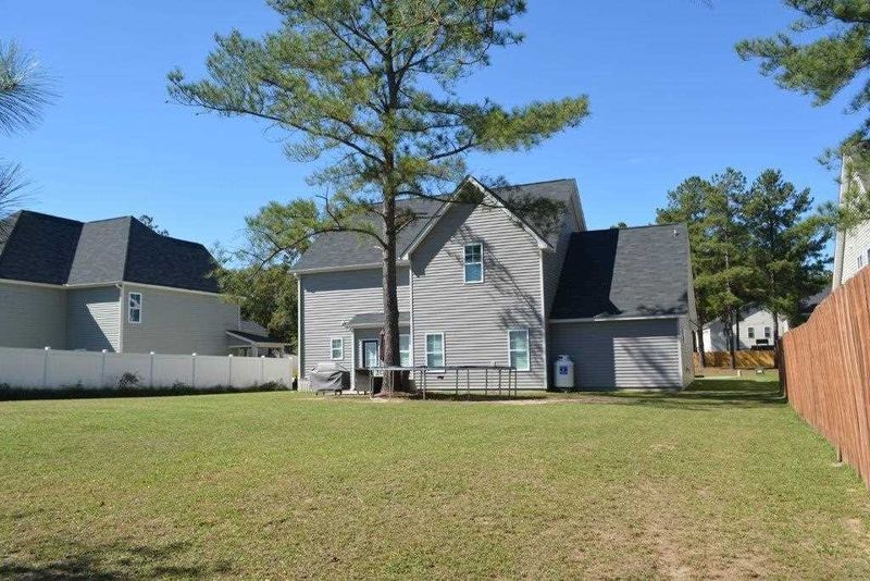 4729 Cedar Ps, Hope Mills, NC 28348