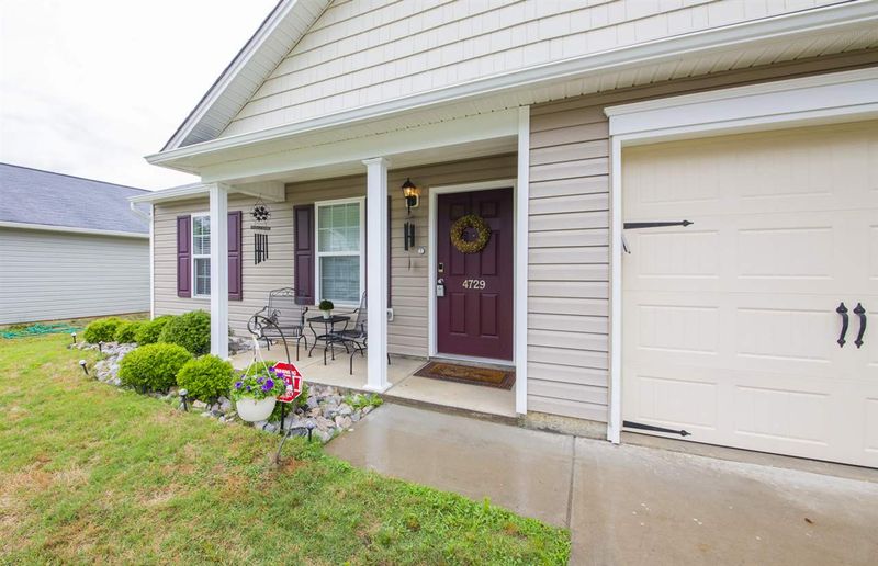 4729 Queen Pierrette St, Raleigh, NC 27610