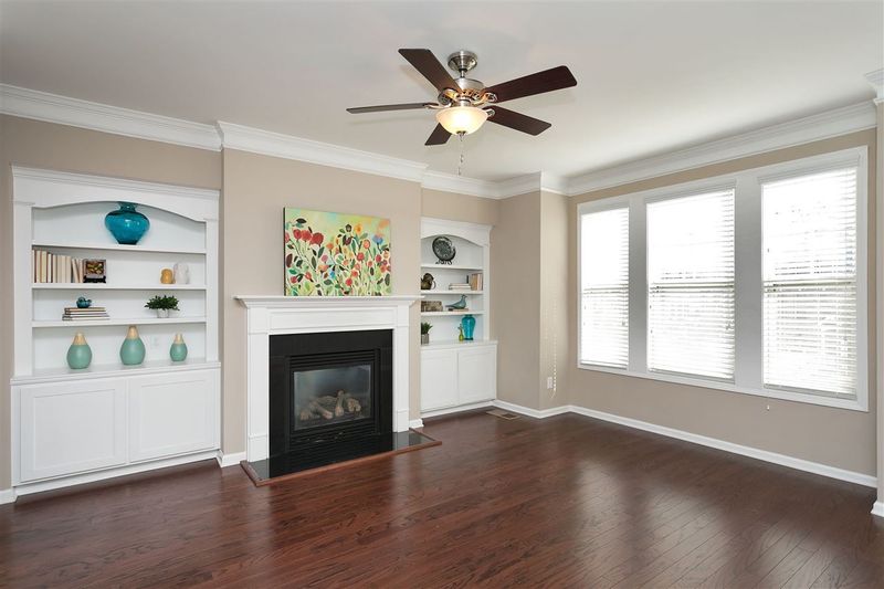 473 Panorama Park Pl, Cary, NC 27519