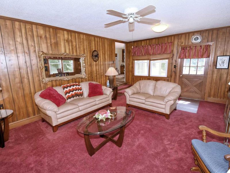 473 Starline Rd, Selma, NC 27576