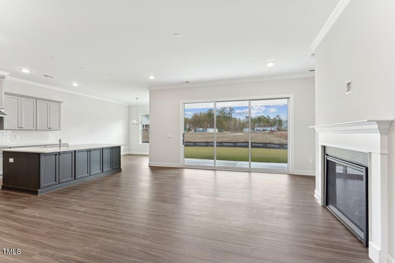 473 White Mulberry Ln, Holly Springs, NC 27540