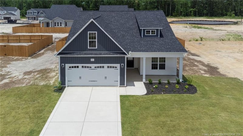 4730 Scenic Pines Dr, Hope Mills, NC 28348