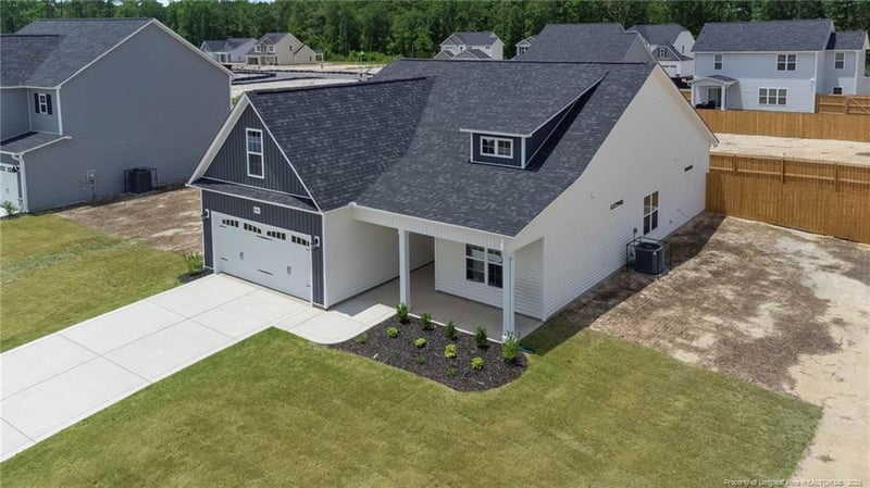 4730 Scenic Pines Dr, Hope Mills, NC 28348