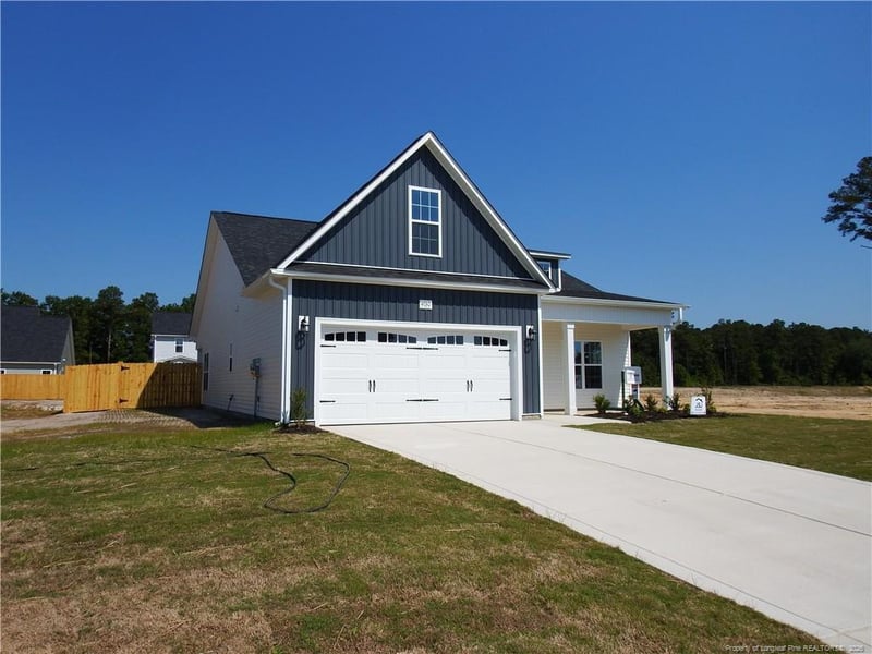 4730 Scenic Pines Dr, Hope Mills, NC 28348